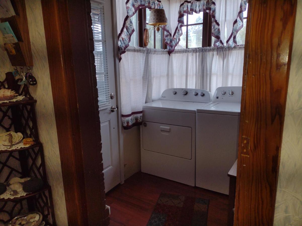 Quiet Full-Size Bed Close To Town 420 Friendly Trinidad Exteriör bild
